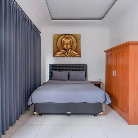 Ceria Guesthouse Seminyak Mitra Reddoorz 외부 사진