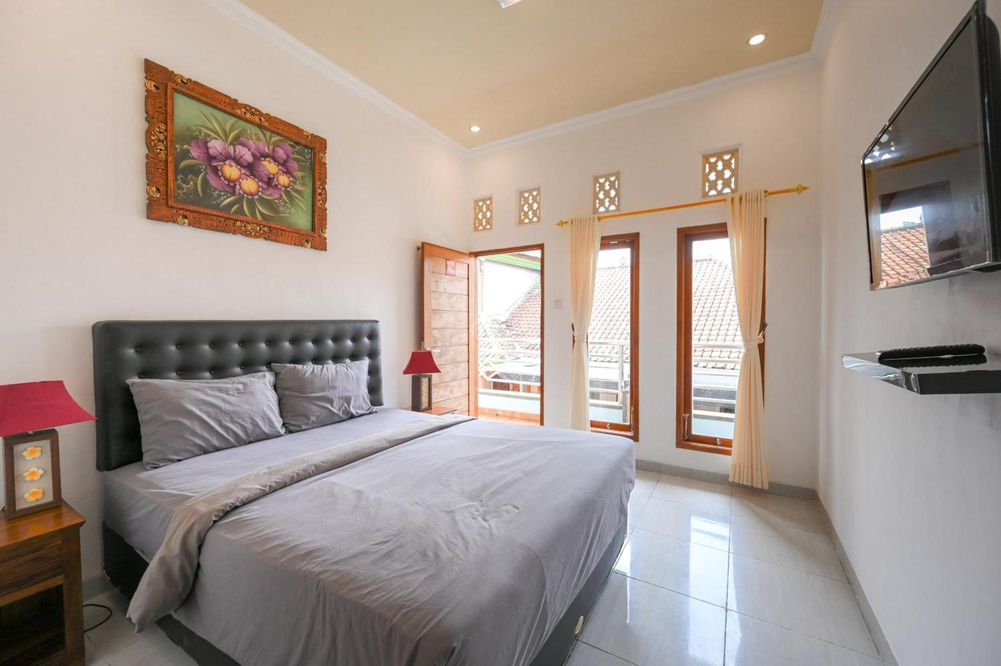 Ceria Guesthouse Seminyak Mitra Reddoorz 외부 사진